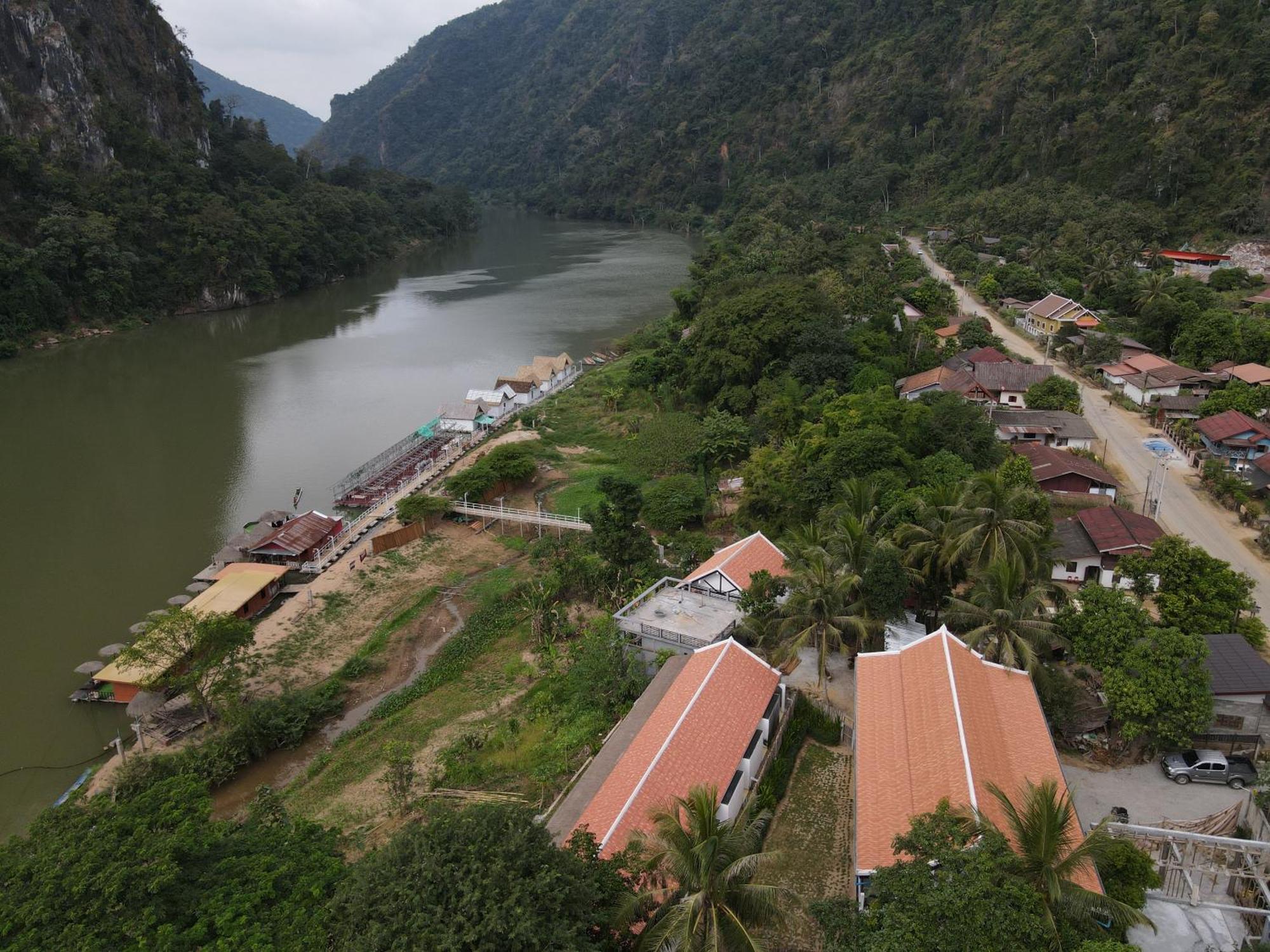 Amanda Boutique Hotel Nong Khiaw Ngoại thất bức ảnh